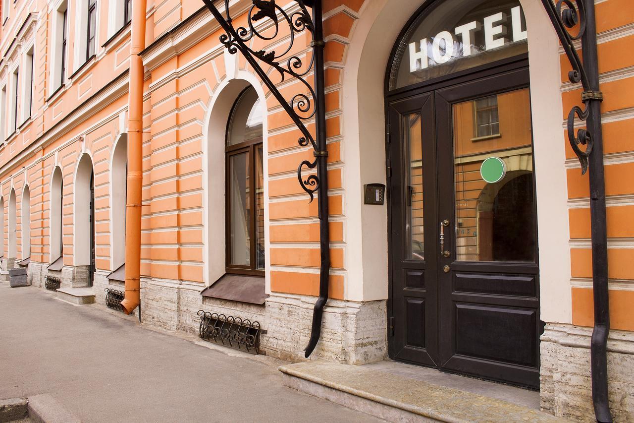 Yellow Hotel Saint Petersburg Exterior photo